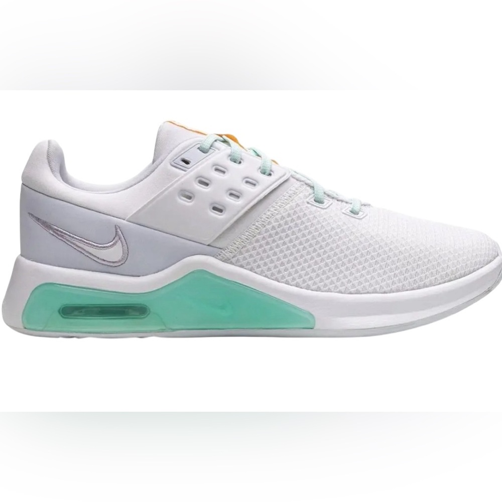 Nike Air Max Bella Tr 4